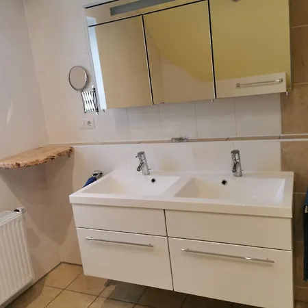Casa de hóspedes Gaestehaus Zum Gesundheitszentrum Matz 3*
