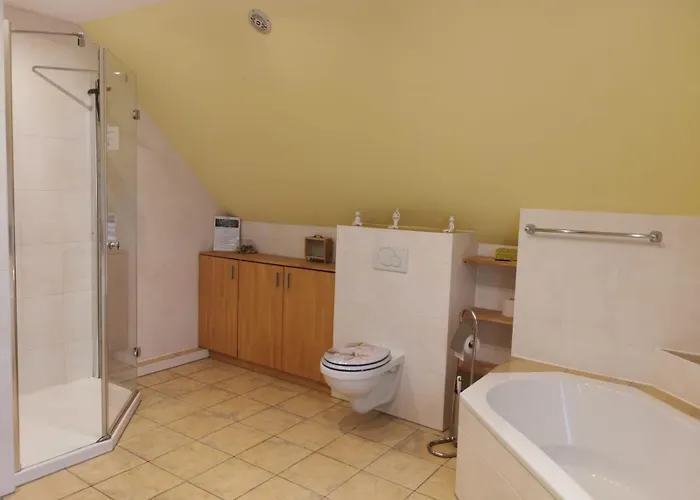 Gaestehaus Zum Gesundheitszentrum Matz Konukevi Sulzdorf an der Lederhecke