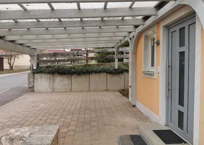 Gaestehaus Zum Gesundheitszentrum Matz Sulzdorf an der Lederhecke