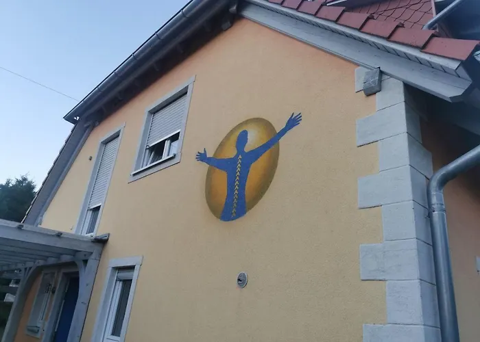 Konukevi Gaestehaus Zum Gesundheitszentrum Matz 3*